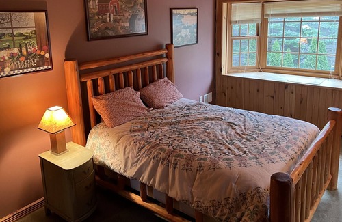 Cheboygan Cabin | Log Cabin on Long Lake