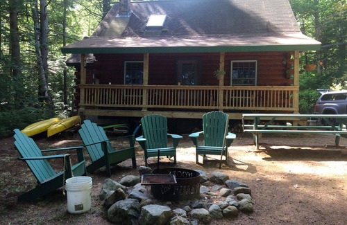 Bridgton Cabin | Log Cabin on Pristine Quiet Maine Pond