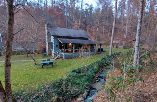 Weaverville Cabin | Log Cabin with Stream on 2 Acres <20 Min to Downtown Asheville with 1 Gig Fiber