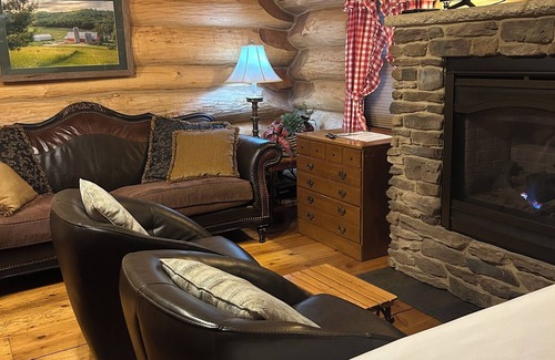 Sparta Cabin | Log cabins in quiet, peaceful Driftless Region country getaway, Sparta, WII
