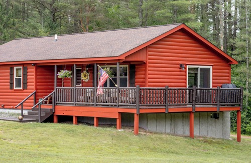 Ray Brook House | Log Haven: private 3 bedroom log cabin, sleeps 6, AC, media room, pet friendly!