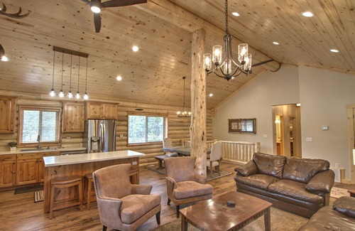 West Yellowstone Cabin | Log home-4.9 miles from Yellowstone's west gate! Great for snowmobiler groups.