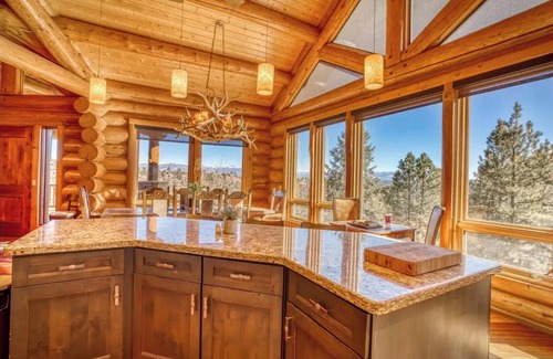 Pagosa Springs House | Log home in Pagosa springs with spectacular views!