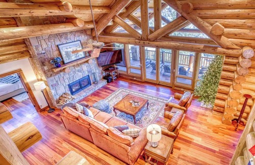Pagosa Springs House | Log home in Pagosa springs with spectacular views!