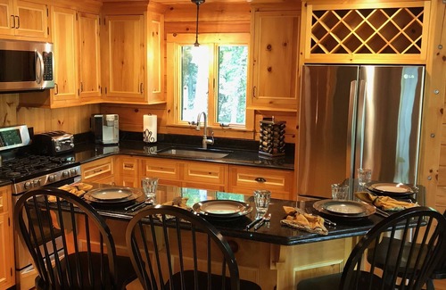 Campton Hollow Cabin | Log Home Nestled Between The White Mountains and The Lakes Region