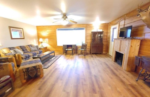 Matlock Cabin | Log Home with Mountain Views located on the Satsop River