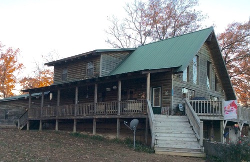 Nevada House | Log Sided Home On 60 Acres In Southwest Missouri