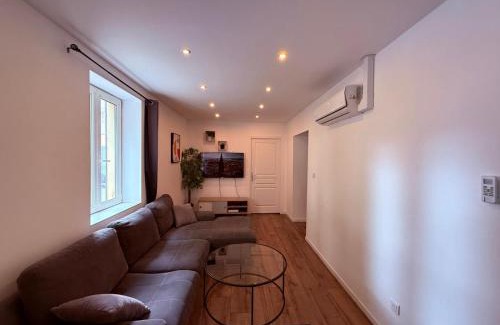 Schiltigheim Apartment | logement 3 pièces à 10 minutes du célèbre marché de Noël de Strasbourg