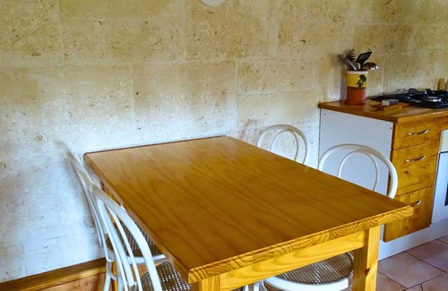Cabannes Apartment | Logement au Charme Provençal