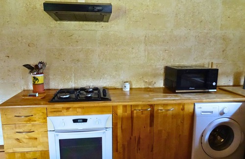 Cabannes Apartment | Logement au Charme Provençal