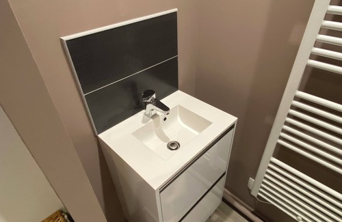 Onnaing Apartment | Logement Avec Espace Balneo, Onnaing Proche Toyota