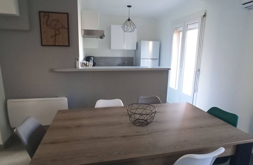 Cap d'Agde Apartment | Logement Entier, cap D'agde, 6 Pers, 100m Plages, Falaises