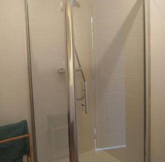 Saint-Jean-du-Cardonnay Apartment | Logement entier indépendant avec espace extérieur