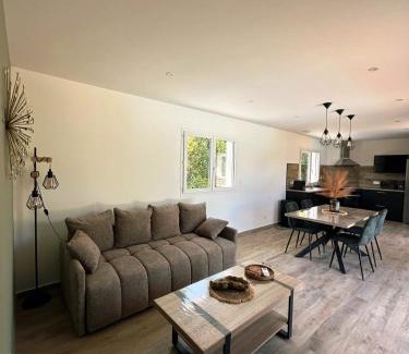 Folelli Villa | Logement indépendant avec piscine privée