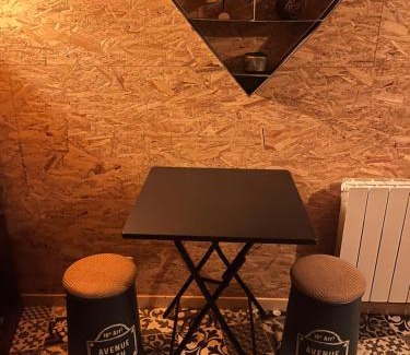 Blandin House | Logement indépendant la k abane en palette