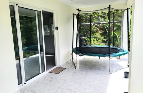 Riviere-Pilote Apartment | Logement Paisible au Milieu de la Nature et Proche des Belles Plages