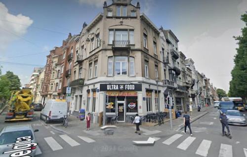 Sint-Jans-Molenbeek Apartment | Logement privé sous sol accès autonome