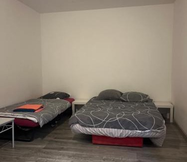 Poteries Apartment | Logement type studio 1 piece proche zénith