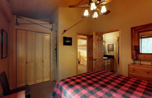 Lakeshore House | Loggers Landing