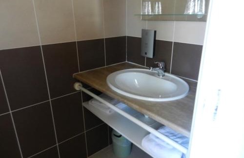 La Rothiere Hotel | Logis Auberge De La Plaine