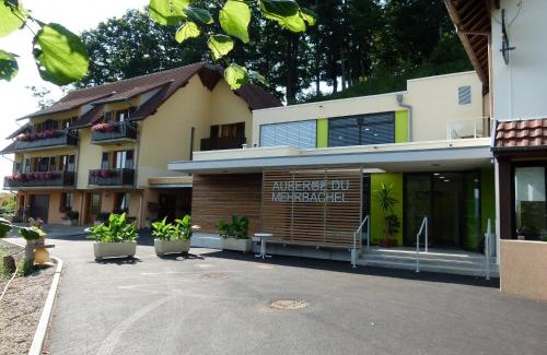 Saint-Amarin Hotel | Logis Auberge Du Mehrbachel - Hôtel & Restaurant