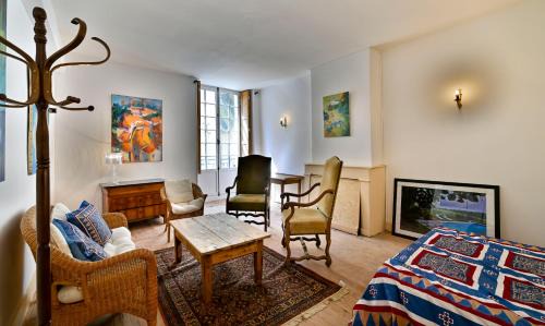 Bauge House | Logis Cointereau