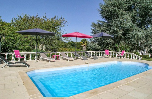 Juignac House | Logis De Chenevière