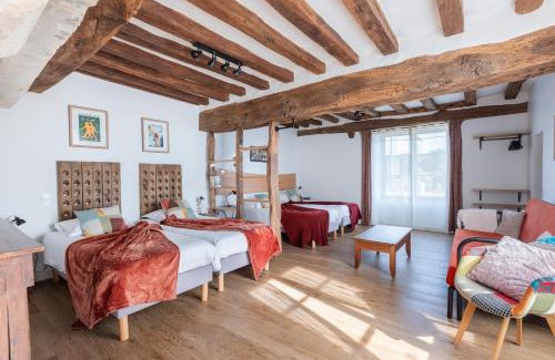 Chenehutte-Treves-Cunault House | Logis Escale - Grand Gite - Piscine