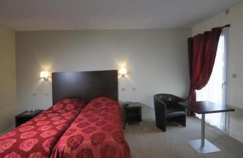 Masseret Hotel | Logis Hôtel de la Tour