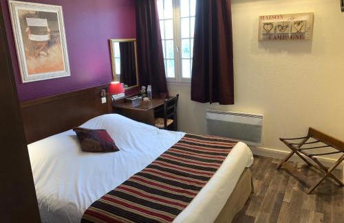 Chaufour-les-Bonnieres Hotel | Logis Hôtel Les Nymphéas