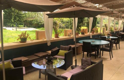 Prechacq-les-Bains Hotel | Logis Hôtel Le Clos Pité