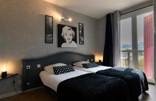 Saint-Jean-en-Royans Hotel | Logis Hôtel Restaurant Le Castel Fleuri