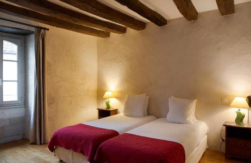 Yzeures-sur-Creuse Hotel | Logis Hôtel Restaurant Relais de la Mothe