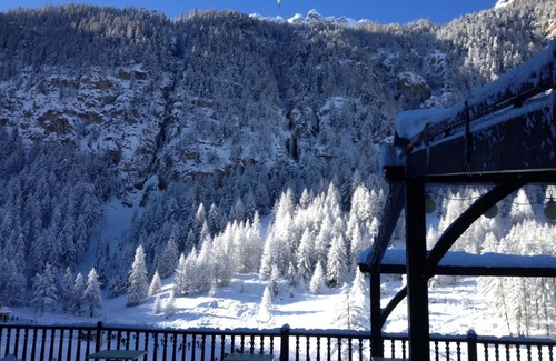 Ceillac Hotel | Logis Hôtel Spa la Cascade