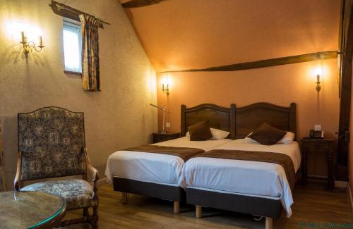 Ligny-le-Chatel Hotel | LOGIS HOTEL - Le Relais Saint Vincent