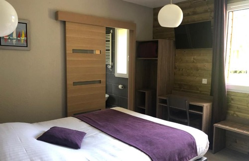 Bardouville Hotel | Logis Hotel Le Val Sarah