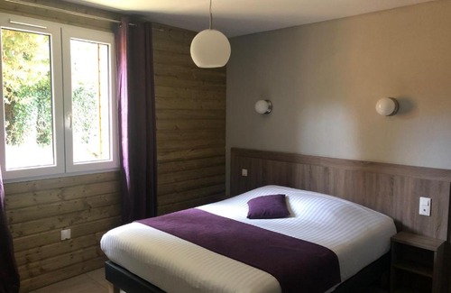 Bardouville Hotel | Logis Hotel Le Val Sarah