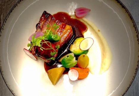 La Breille-les-Pins Hotel | Logis Hotel Restaurant l'Orée Des Bois