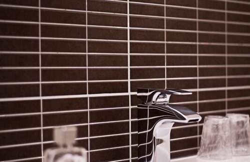 Saint-Cirgue Hotel | Logis Hotel Restaurant Du Pont