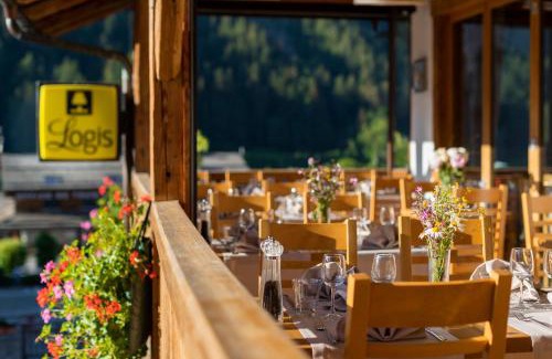 Le Grand-Bornand Hotel | Logis La Croix-Saint-Maurice