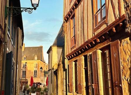 Republique Bed & Breakfast | Logis Saint-Flaceau