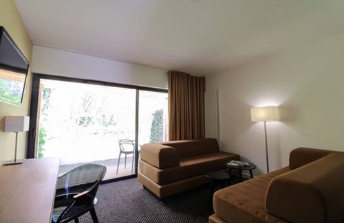 Juigne-sur-Loire Hotel | Loire & Sens