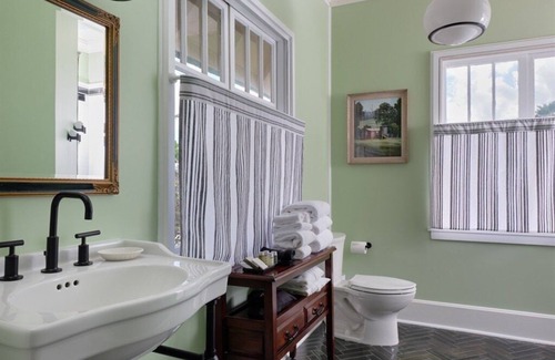 Wailuku Bed & Breakfast | Lokelani Suite - Historic charm | Gardens oasis