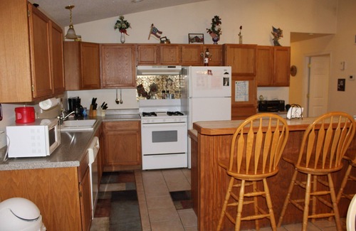 Mancelona House | LON - Secluded Lakes Of The North Cabin. Great year round vacation location.