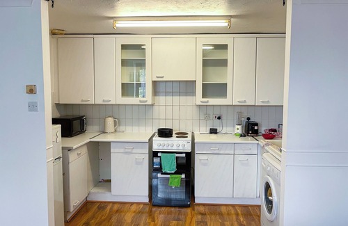 Canning Town North Apartment | London Flat close to Canary Wharf & Greenwich O2
