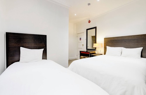 Harringay Hotel | London Shelton Hotel, Finsbury Park