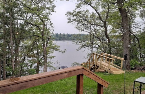 Chippewa Falls Cabin | Lone Birch Cabin on Lake Wissota