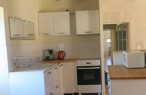 La Roche-Posay Cottage | Longère character green