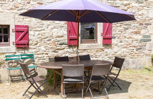 Ploneour-Lanvern House | Longère de charme Armorine