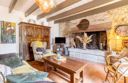 Ploneour-Lanvern House | Longère de charme Armorine
